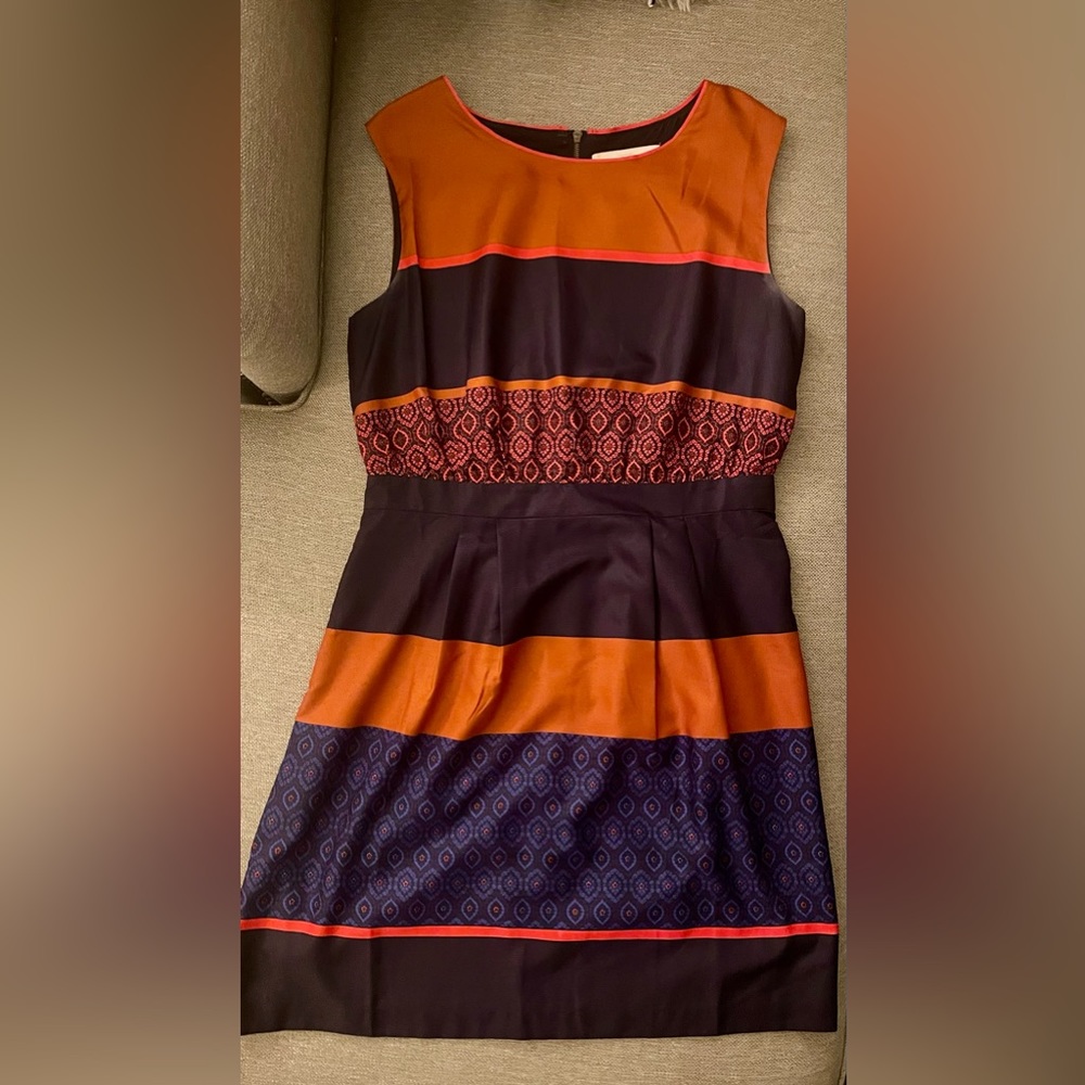 LOFT Navy blue/rust orange mosaic striped sleeveless dress, size 6